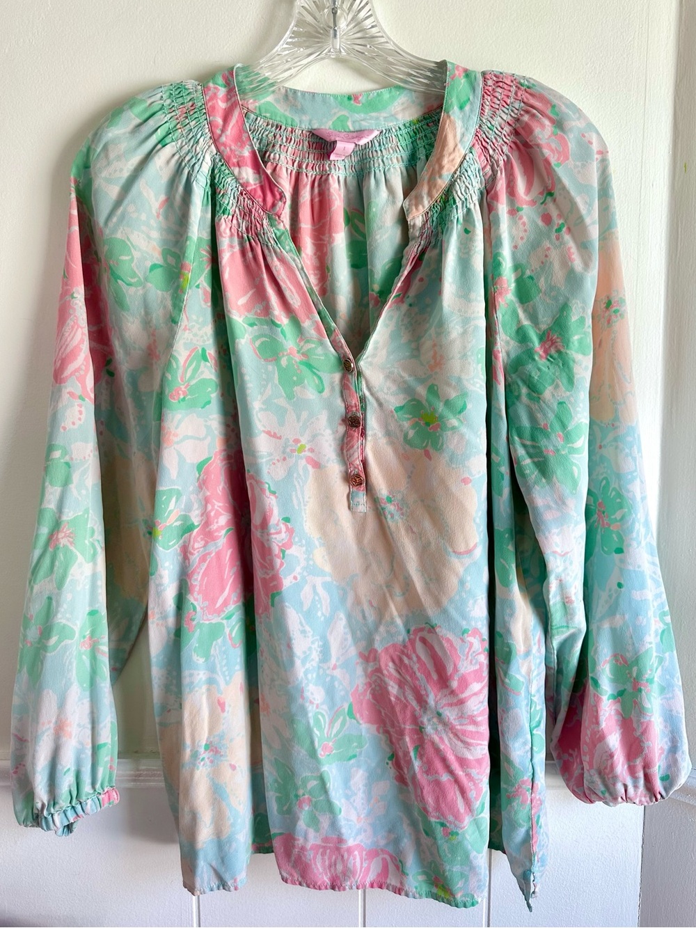 Lilly Pulitzer 100% Silk Beach Walk Elsa Blouse Size L Floral Preppy Pink Mint